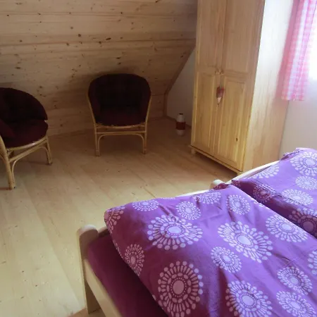 Tatil Evi Rekreacni Dum V Brdech Pod Svatou Annou